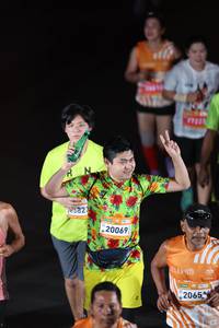 BIB: 3823, 20069, 77223, 2065
                            <button type="button" onclick="openModal(23043473)" class="btn btn-primary btn-sm float-right btn-popup" data-toggle="modal" data-target=".modal-high-quality">
                        <i class="fas fa-shopping-cart"></i> Add to Cart
                    </button>
                                            <button type="button" onclick="isThisMe(23043473, true)" class="btn btn-success btn-sm float-right btn-popup btn-isme hidden" data-toggle="tooltip" data-placement="bottom" title="นี่คือรูปของคุณใช่ไหม คลิกที่นี่เพื่อเอาเข้าอัลบั้ม">
                        <i class="fas fa-plus"></i> Add to album
                    </button>
                    <button type="button" onclick="isThisMe(23043473, false)" class="btn btn-warning btn-sm float-right btn-popup btn-isnotme hidden">
                        <i class="fas fa-ban"></i> Remove from album
                    </button>